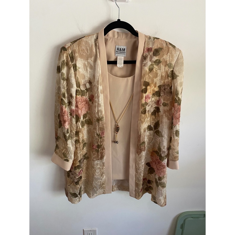 R&Mโ Richards Womens Size 14 Beige Floral Jacket with Necklace